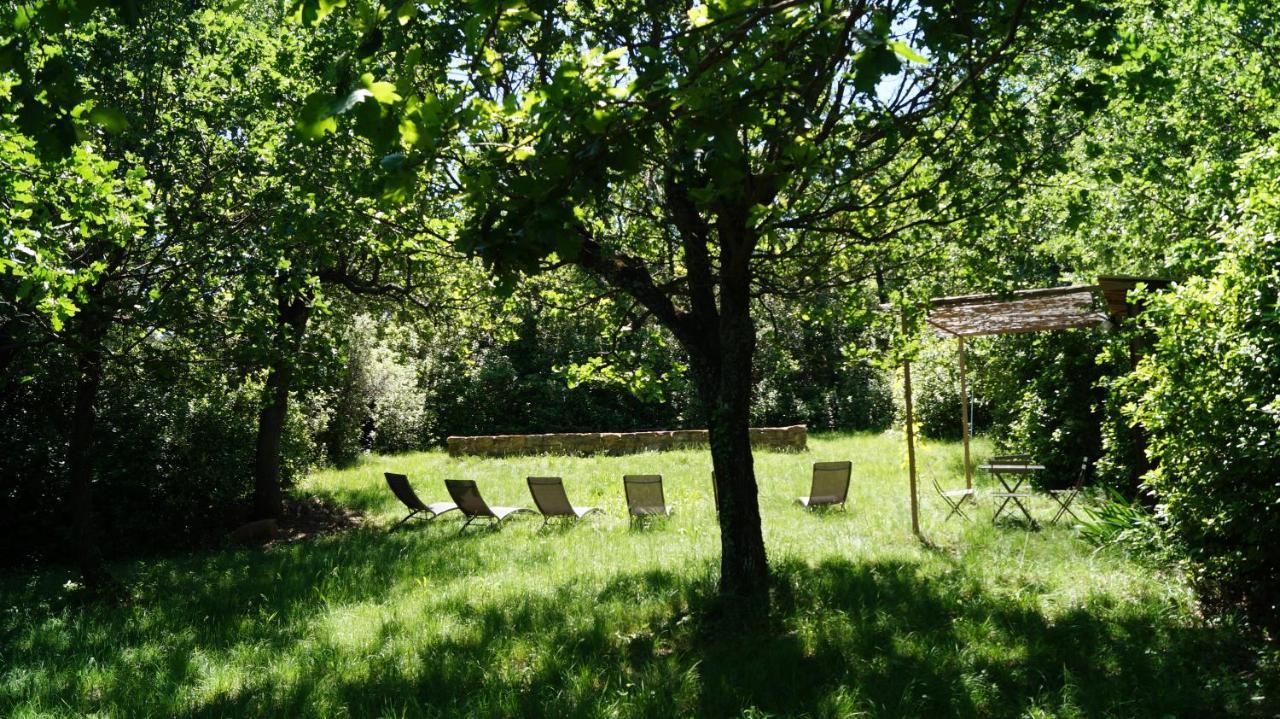 Les Lilas des Chênes Piolenc Exterior foto