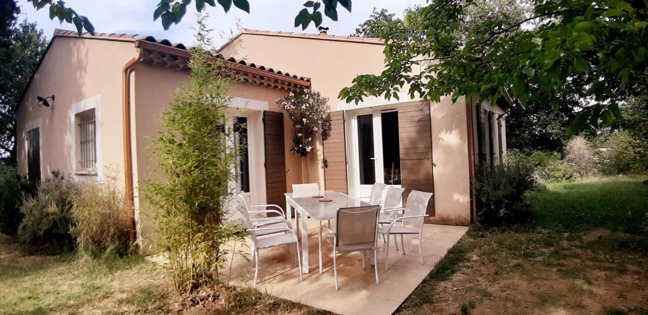 Les Lilas des Chênes Piolenc Exterior foto